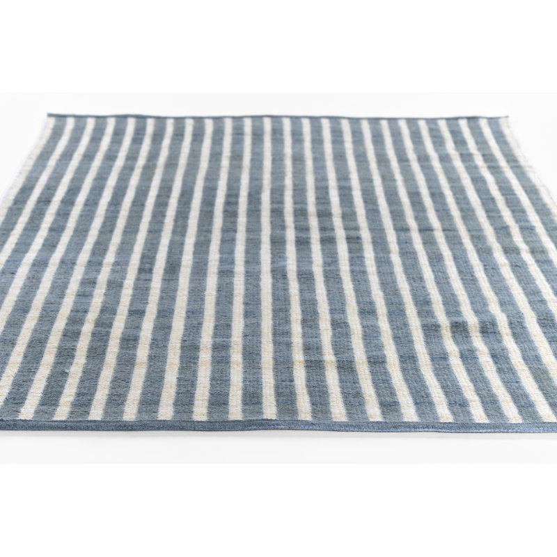 Tapis d'extérieur rayé bleu en PET tissé à la main 8 pi 10 po x 11 pi 10 po Momeni Caicos, Rectangle 8 pi 10 po x 11 pi 10 po