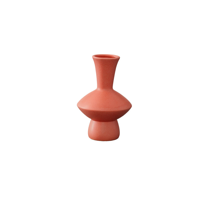 Vase en céramique fini mat rose, H 11,75 po x l 7,75 po x P 7,75 po