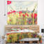 Fleurs de coquelicots sauvages dans une tapisserie-28487899