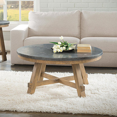 Table basse en bois massif à 4 pieds Tremont