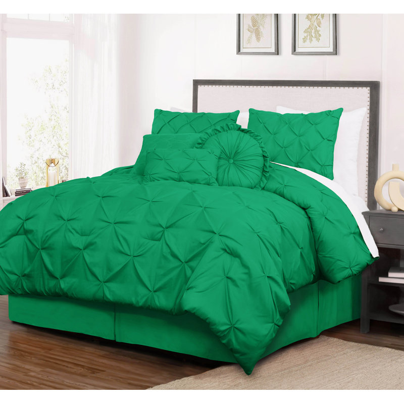 Light Gray Queen Microfiber 7-Piece Pintuck Comforter Set