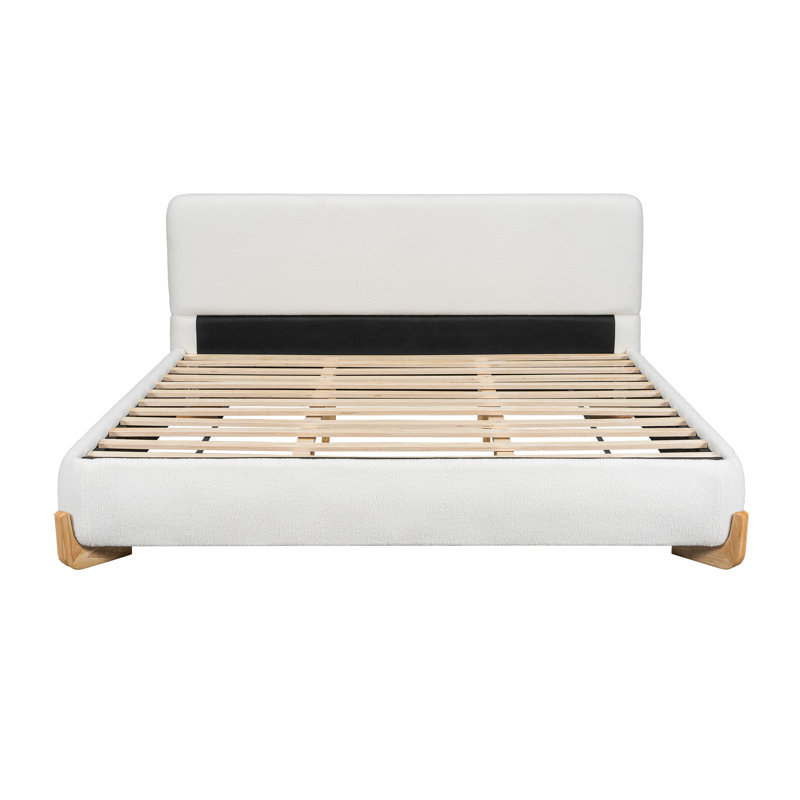 Lit tapissier très grand avec structure en bois massif et lattes, lit plateforme de luxe moderne, blanc, Très grand lit