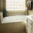 Alyssa 66'' x 42'' Air Acrylic Bathtub-9227469-88749531
