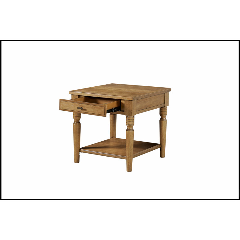 Table de bout élégante et durable avec finition amande, parfaite pour améliorer l'esthétique et la fonctionnalité du salon.