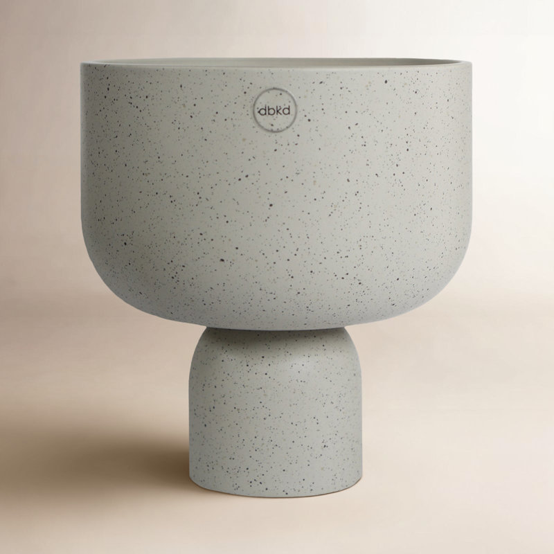 Vase de table en céramique Cade, Grège, H 7,87 po x l 7,09 po x P 7,09 po
