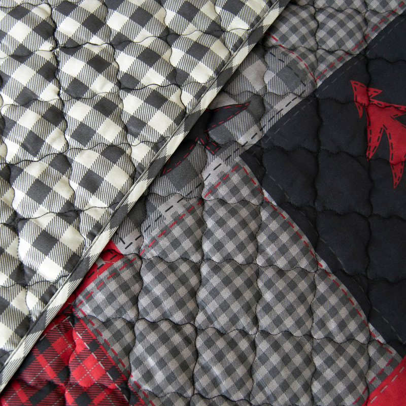 Your Lifestyle by Donna Sharp Red Forest 3PC Rustic Queen Quilt Set, Queen Quilt + 2 Standard Shams