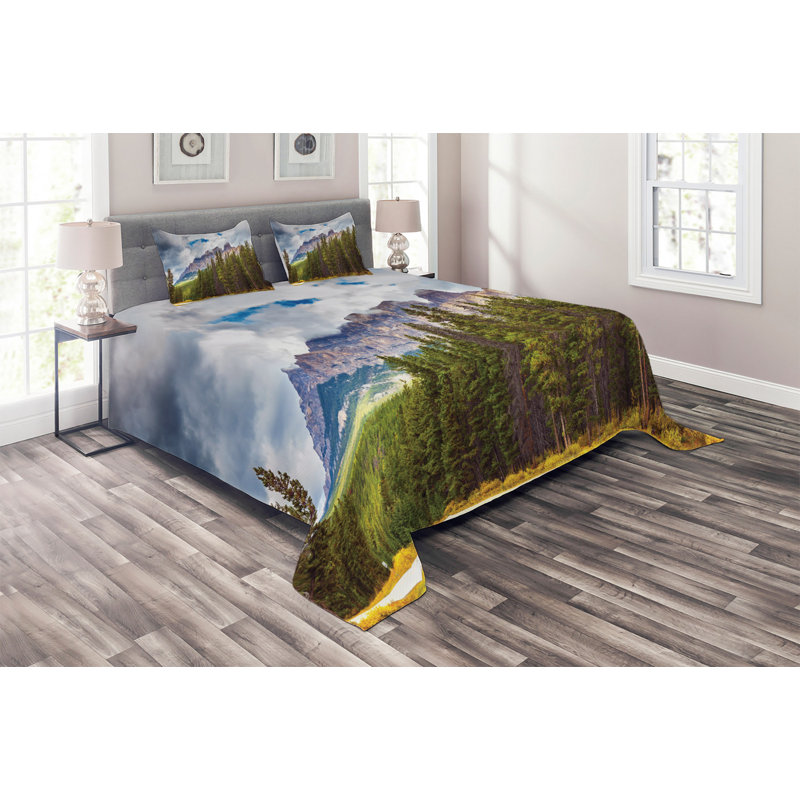 Landscape Rustic Polyester Coverlet, King Bedspread + 2 Shams