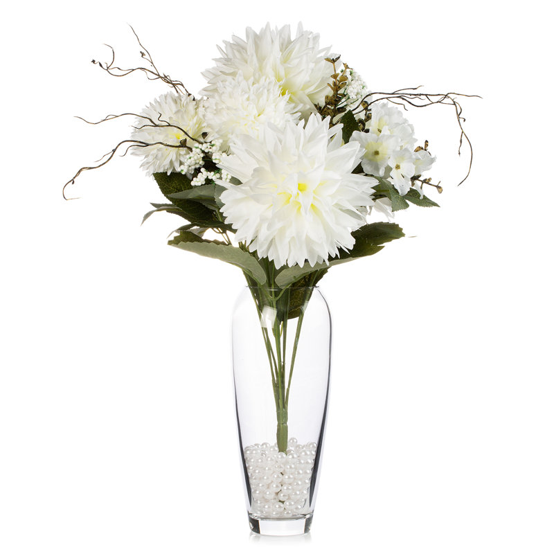 Dahlia dans un vase, Crème