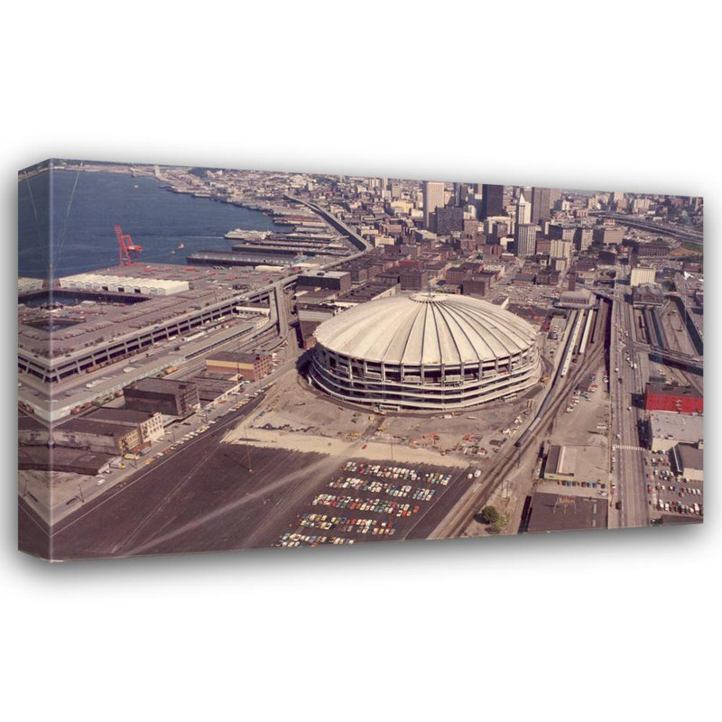 Kingdome, 11" H x 18" W