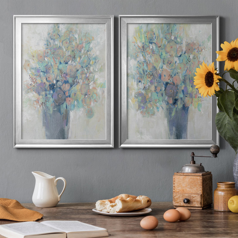 Bouquet I - ensemble de 2 impressions encadrées sur toile, H 36,5 po x l 26,5 po x P 1,25 po, Cadre argenté