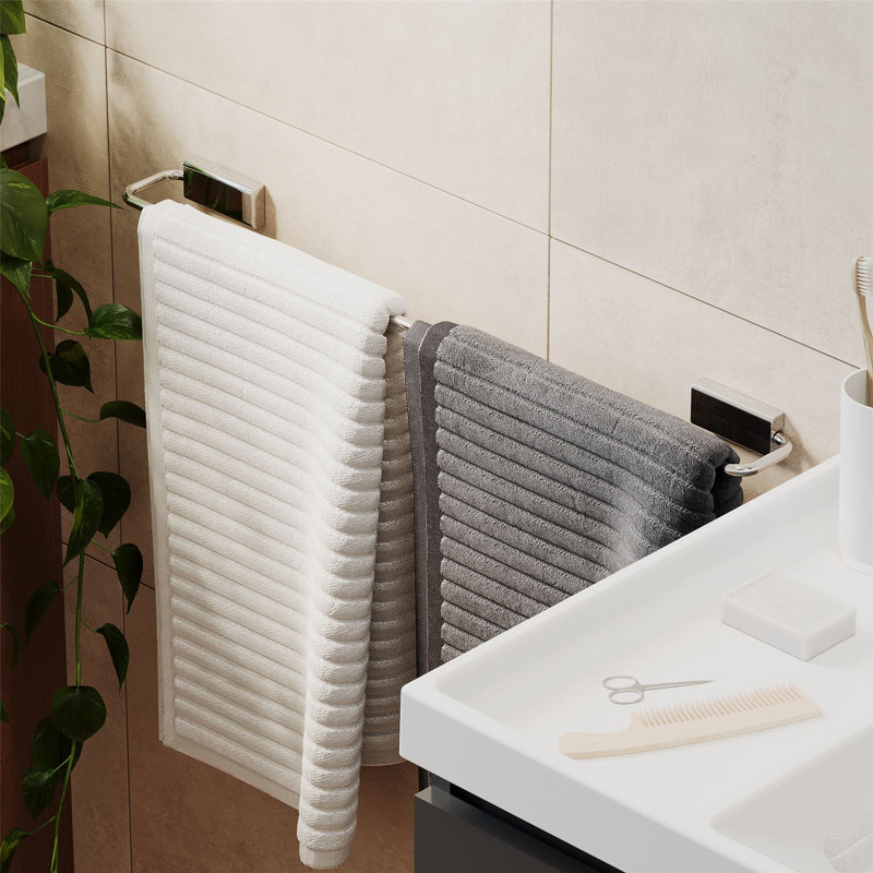 Aldegonde Towel Stand, Chrome