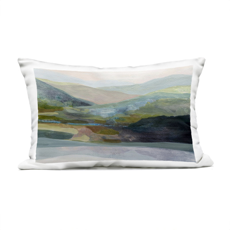 Coussin Misty Morning Mountain, imprimé par Farren Lee, 14 x 7 x 20