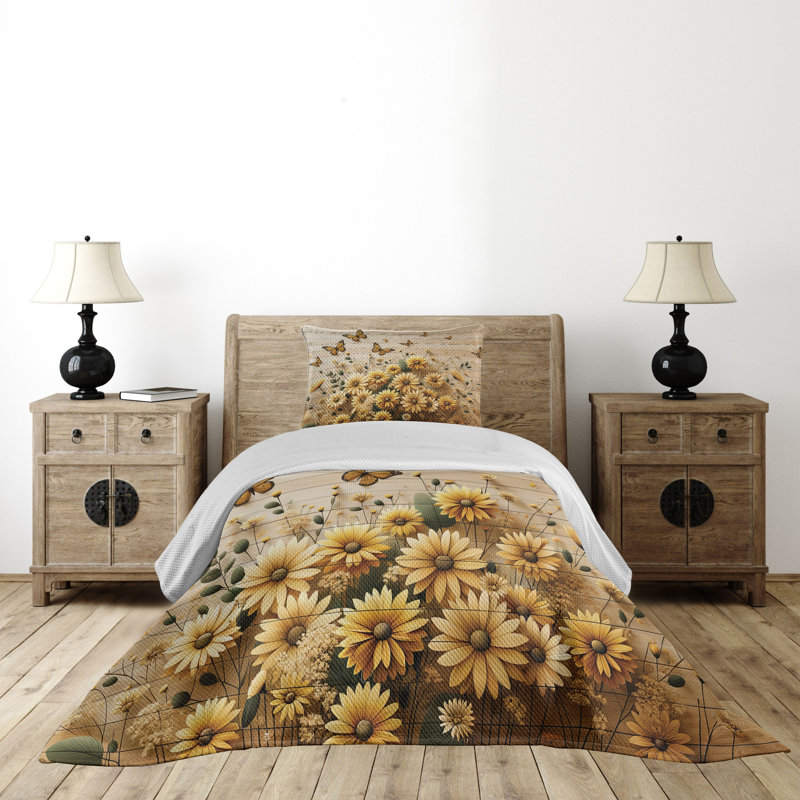 Polyester Floral Coverlet, Twin Coverlet + 1 Standard Shams