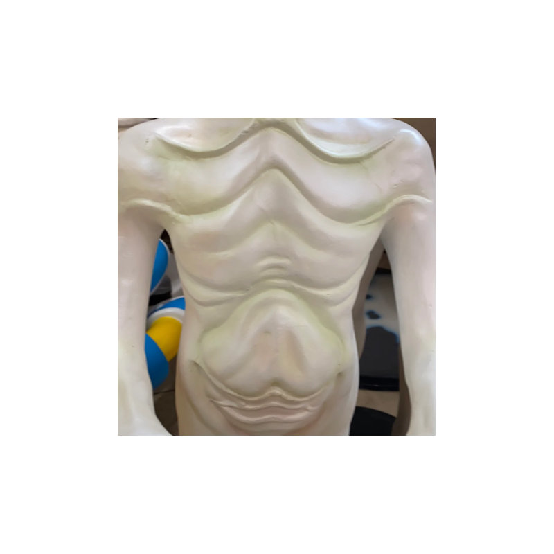 Statue Alien Butler