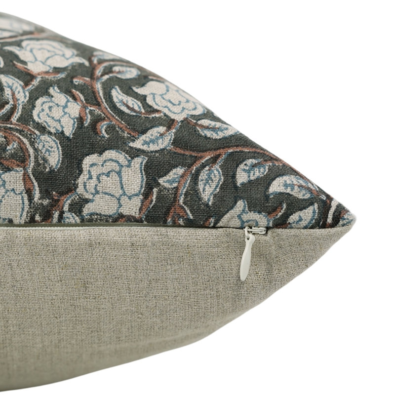 Housse de coussin imprimée Fabividine Block, H 36 po x l 14 po, Blanc / gris floral 2, Forme rectangulaire