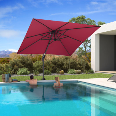 Parasol de patio 8 'x 8' avec base enterrée pour piscine Parasol extérieur en porte-à-faux décalé de 7 'de haut avec rotation à 360 ° pour la piscine