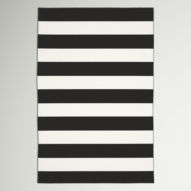 Salley 0.25" H Hand-Woven Striped Indoor / Outdoor Area Rug, Rectangle 7'6" x 9'6"