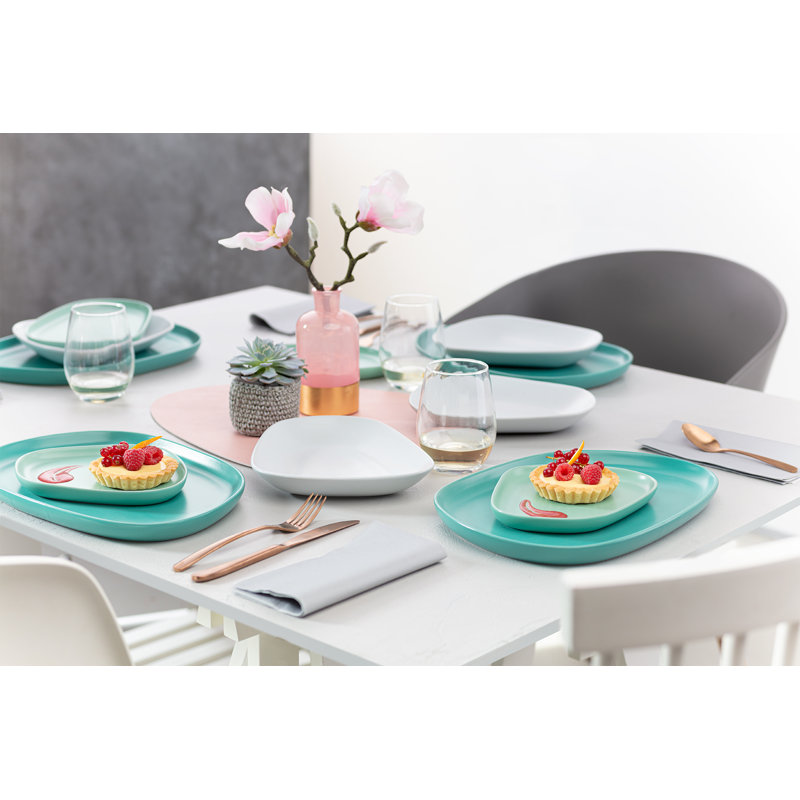 12 Piece Dinnerware Set, Service for 4