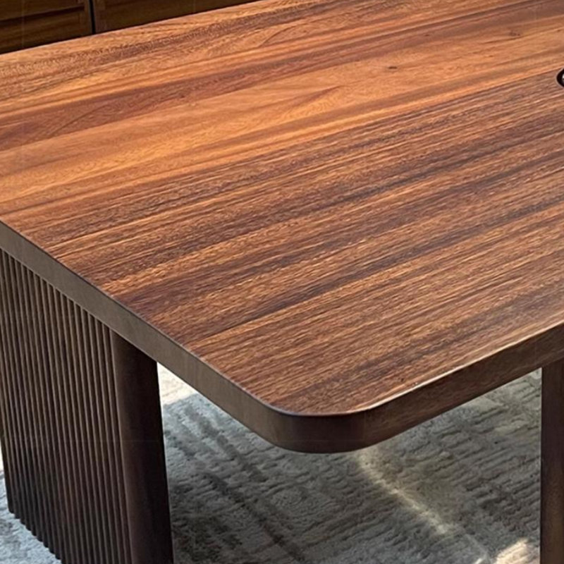 Table basse rétro haut de gamme