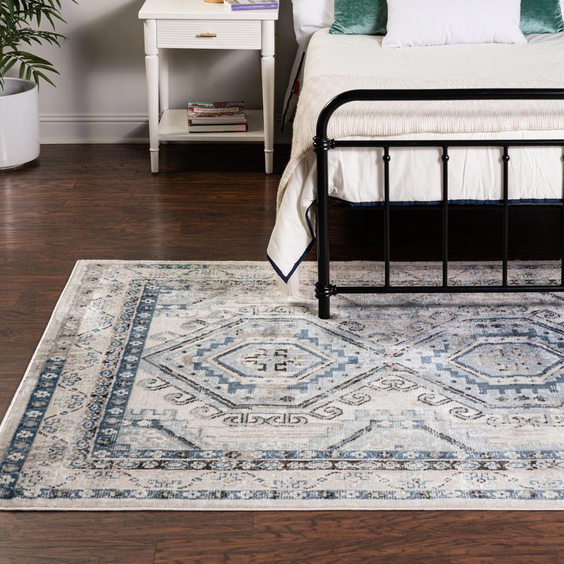 Fleeton Oriental Indoor Rug, Rectangle 10' x 13'