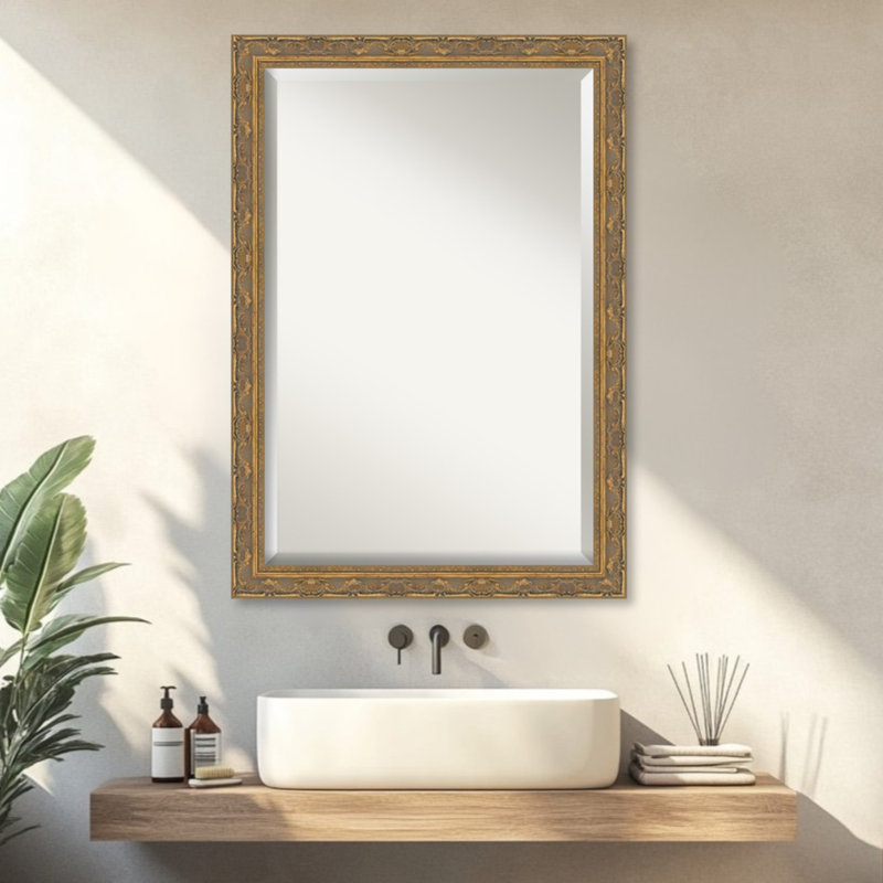 Miroir mural de salle de bain Filigree, Doré, 28,5 po x 40,5 po