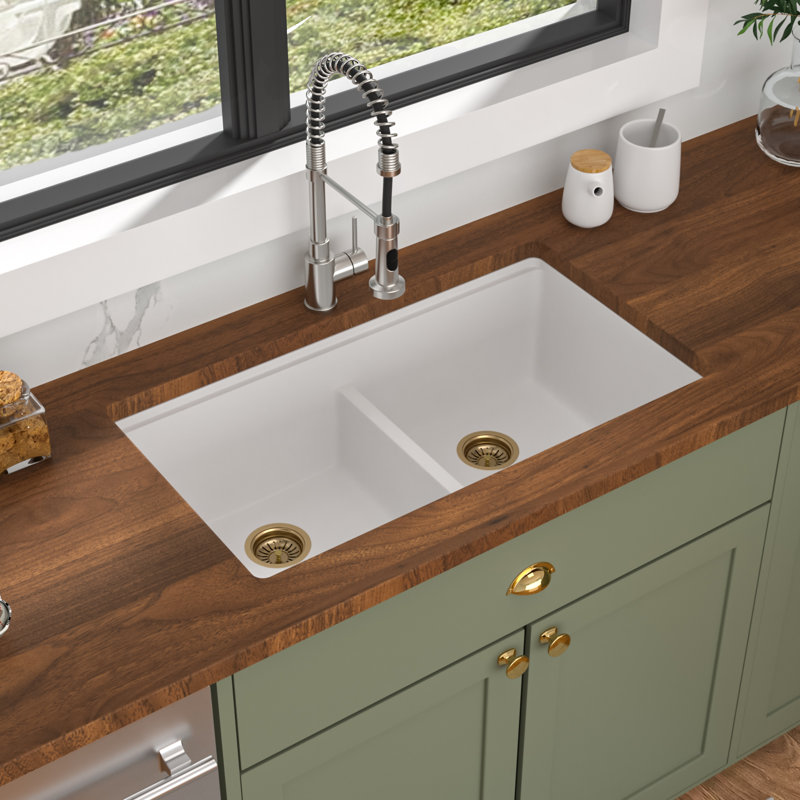 33"L x 19"W Quartz Kitchen Sink Undermount Workstation Double Bowl Kitchen Sink Granite Composite Kitchen Sink with Gold Basket Strainer and Roll-up Rack