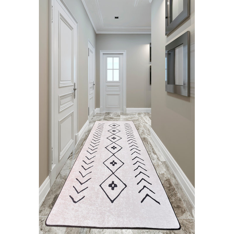 Durable Hall Carpet, 4.9 x 9.8 ft, Ecru & Black | 100% Polyester, 0.4 in Pile Height, Antibacterial, Non-Slip Underside, Machine Washable | Perfect for Living Room, Entryway, & Home Décor | Easy Care & Maintenance