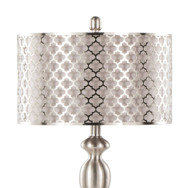 Lampe de table contemporaine en métal 27 ", nickel brossé avec lin texturé gris et abat-jour découpé au laser, ensemble de 2