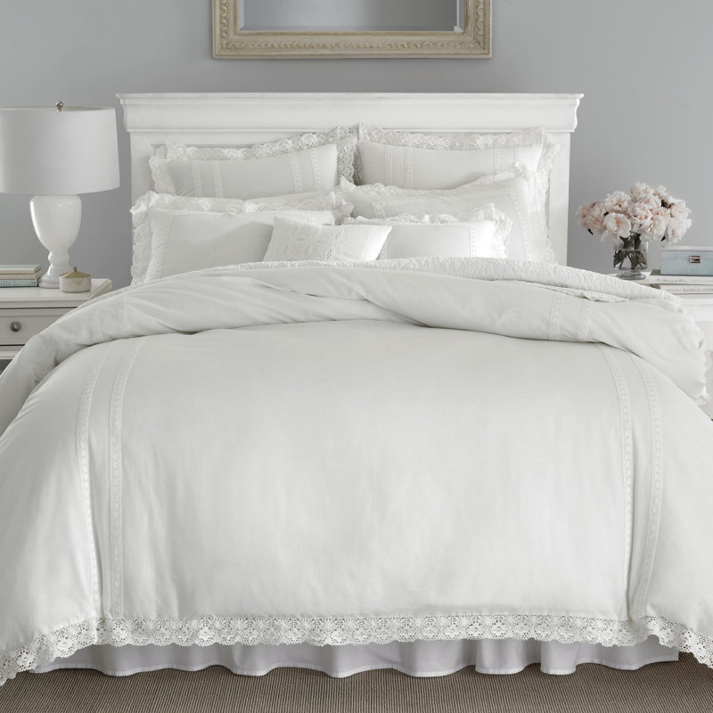 Ensemble d'édredon en coton blanc crocheté Laura Ashley Annabella, Édredon très grand et 2 taies décoratives