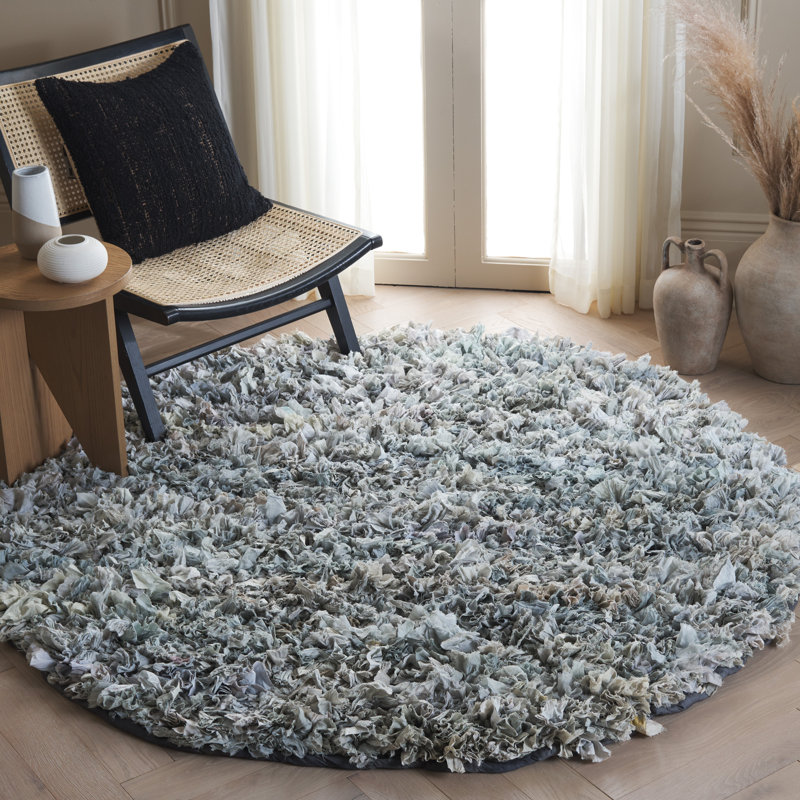 Oregon Shag Hand Loomed Performance Solid Color Rug, Round 6'