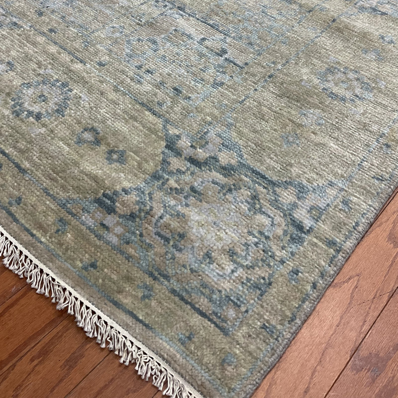 Tapis Indo en laine fait à la main Hero