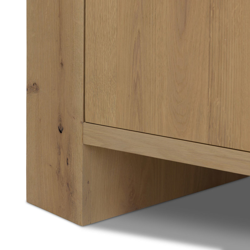 Seretta Sideboard-Bleached Oak