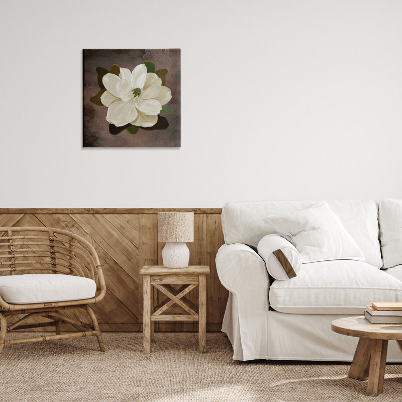 Magnolia sur toile brune, design par Jennifer Stith, 17" H x 17" W