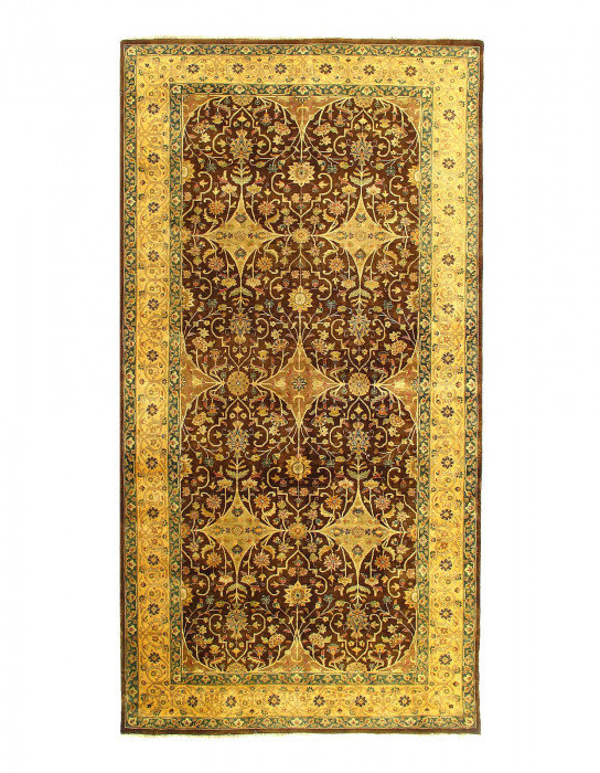 Fine Hand Knotted Gallery size Tabriz design  6' X 12'