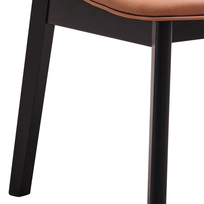 Paire de chaises d'appoint rembourrées - Élégantes et durables, ces 2 chaises à dossier solide sont disponibles en option.