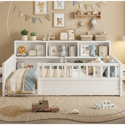 Lit en bois pour enfants avec garde-corps de clôture et bibliothèque intégrée