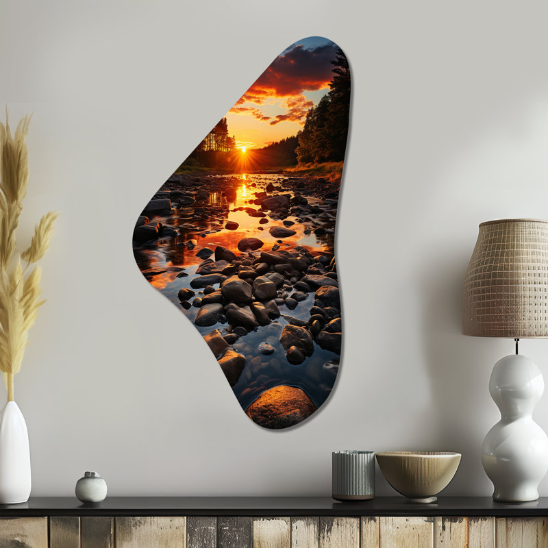 «Kentucky Landscape River - Kentucky Boomerang Shape», art mural asymétrique en métal, H 39 po x l 21 po