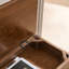 Banc à langer tout en bois brun-486385479