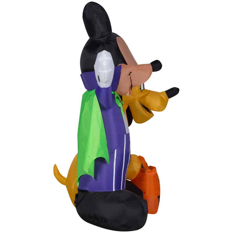 Airblown Inflatable Vampire Mickey Mouse And Pluto