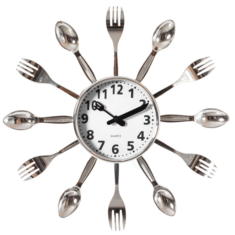 Eumeka Wall Clock, Silver