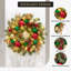 Couronne de Noël élégante de 16 pouces avec ornements rouges, verts et dorés, décoration de vacances d'hiver pré-éclairée, intérieur / extérieur