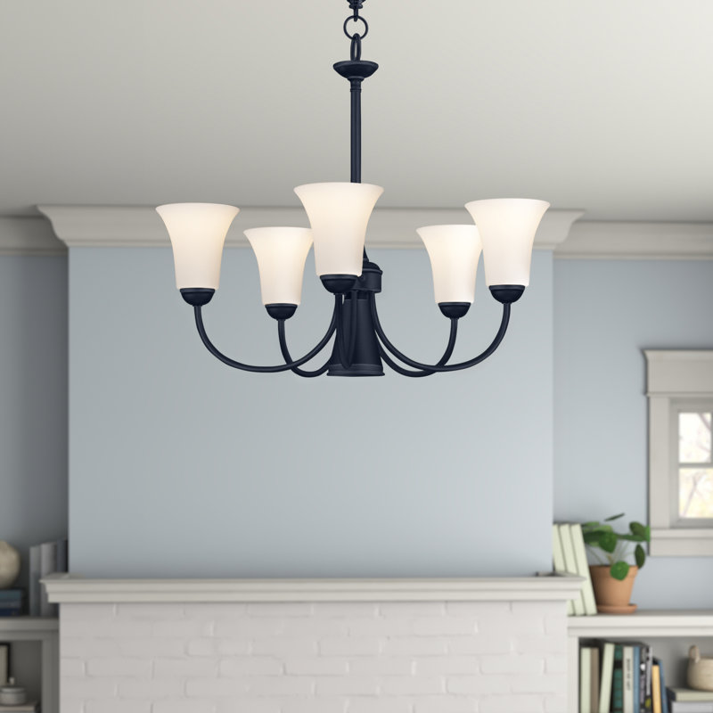 Lustre classique unique à 6 lumières Feliberto, Noir