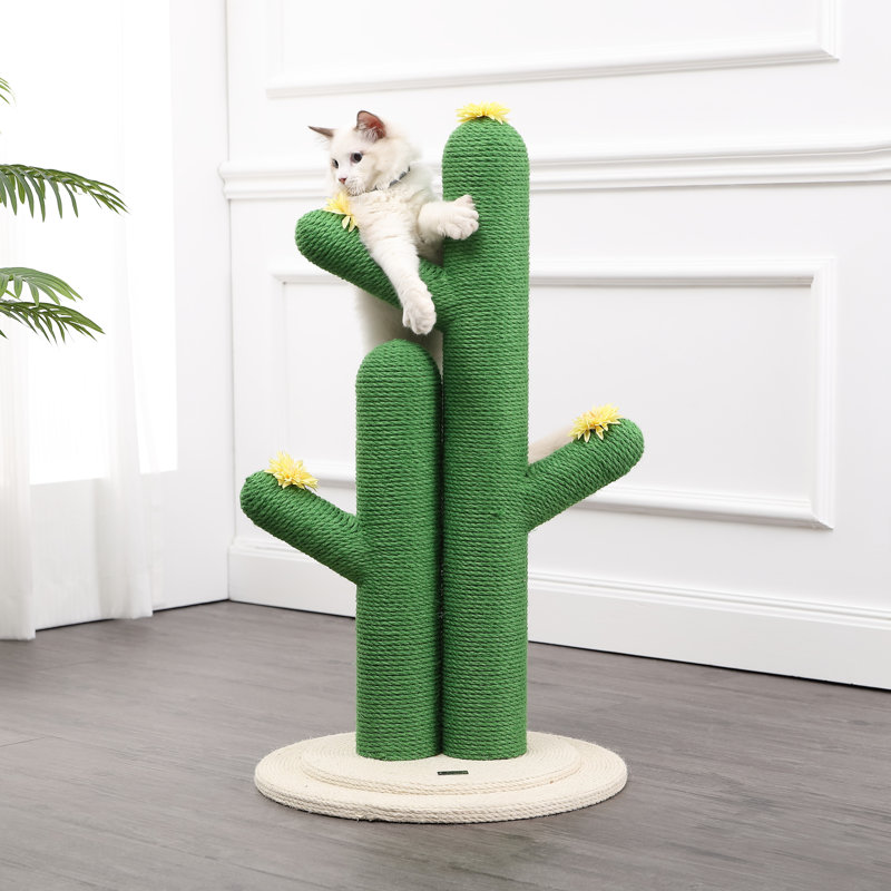 Elyzabel Scratching Post