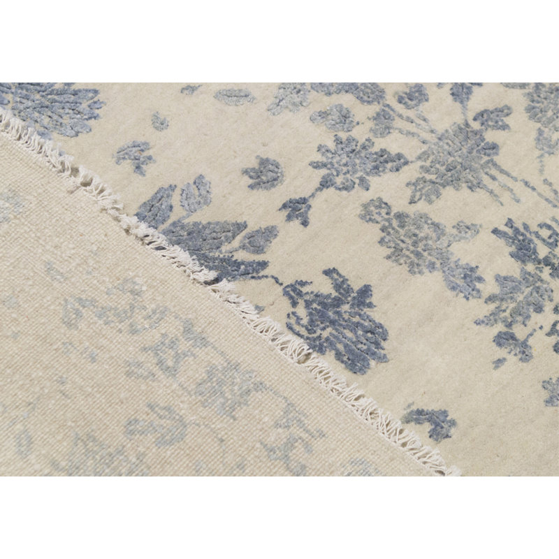Shamas Floral Area Rug