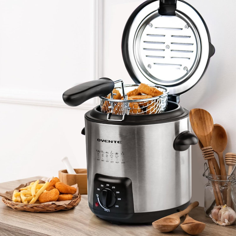 OVENTE Electric Deep Fryer 0.9L, 840W Power with Locking Lid, Cool Touch Handles, Silver FDM1091BR
