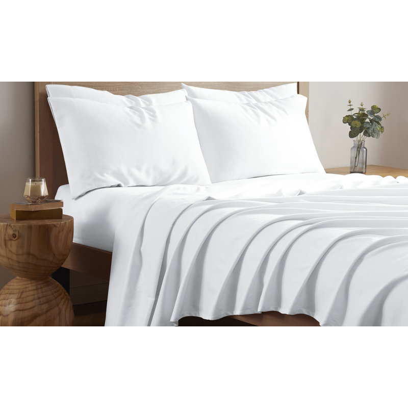 Kathy Ireland 2000 Thread Count Cotton Sheet Set (6 Piece), White, Queen