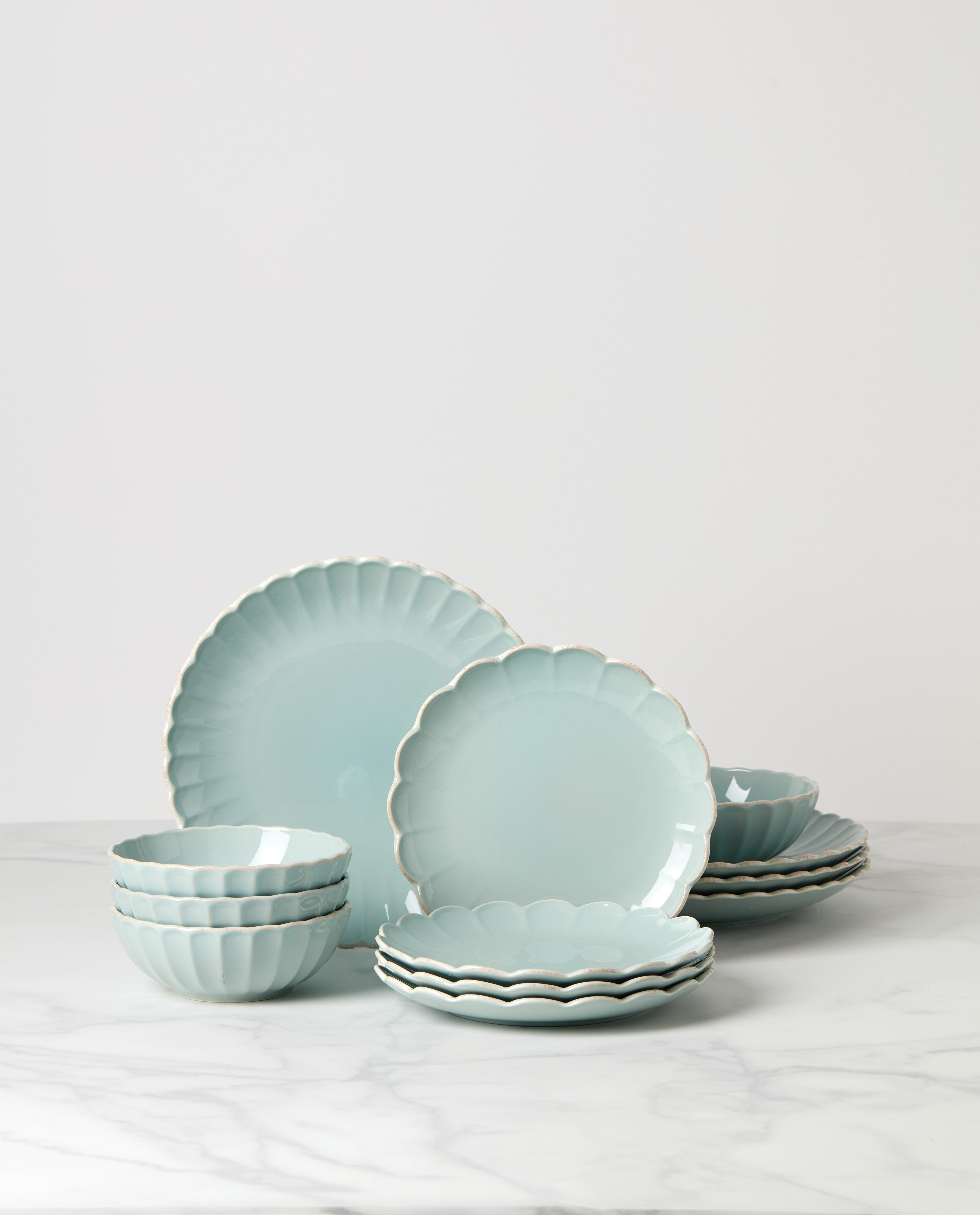 Lenox French Perle Scallop Ice Blue 12Pc Dinnerware Set