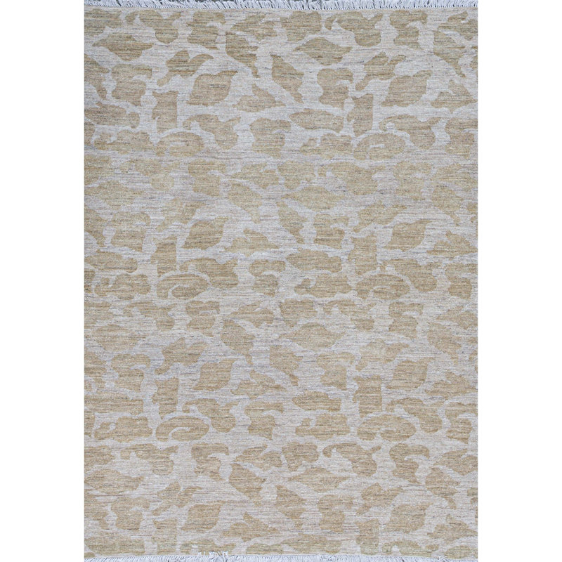 Hand-Knotted High-Quality Beige Area Rug