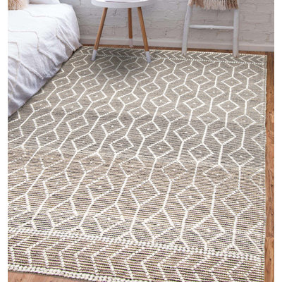 Tapis taupe Sienna 5 pi 1 po x 8 pi 0 po