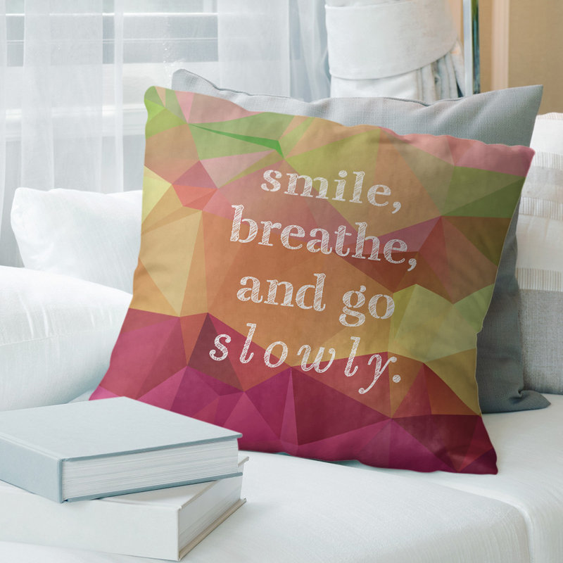Housse de coussin Faux Gemstone Go Slowly, 18 po x 18 po, Pyrite arc-en-ciel, Polyester/ Bourre en polyester